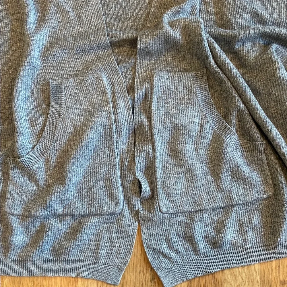 Gray Women's Lululemon Cabin Yogi Wrap size 8